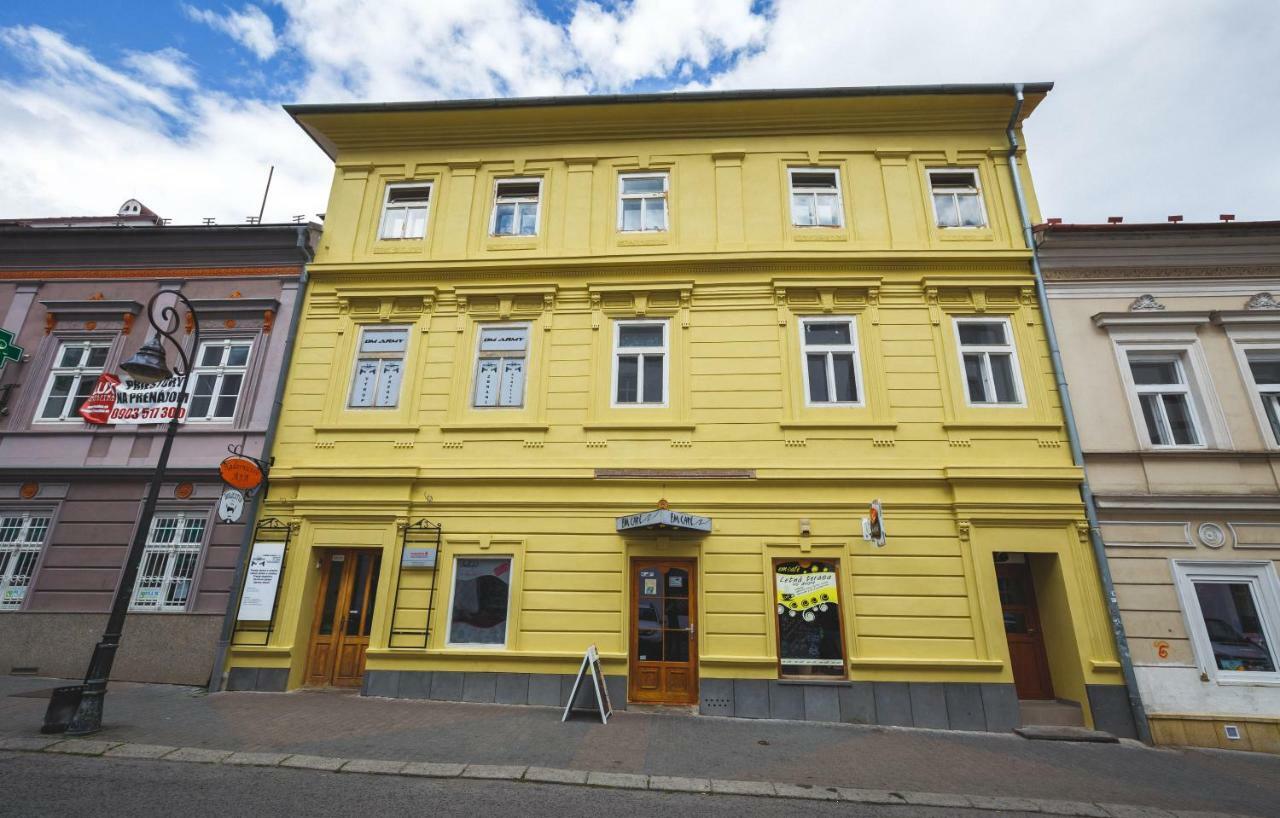 Apartman Centrum Banská Bystrica Exterior foto